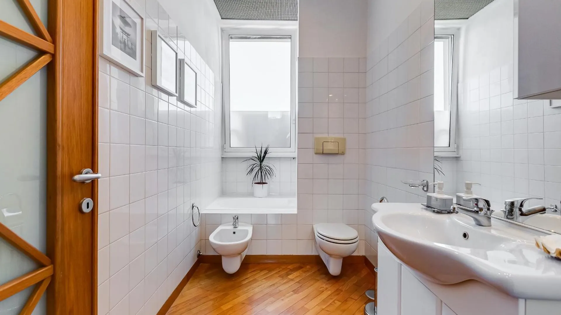 Roma San Giovanni Attico Luxury Vicino Metro A E C Apartment Rome