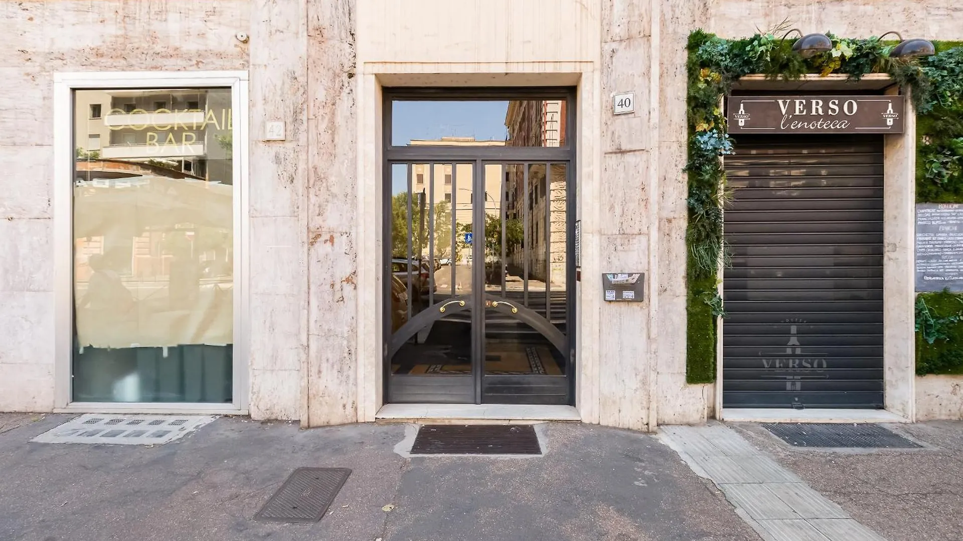 Apartment Roma San Giovanni Attico Luxury Vicino Metro A E C